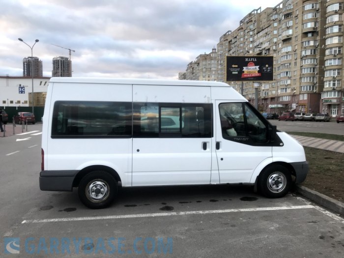 Форд Транзит 8 микроавтобус