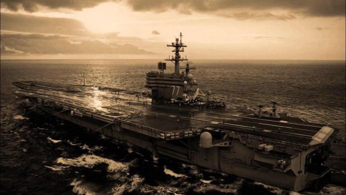 USS George h. w. Bush CVN-77