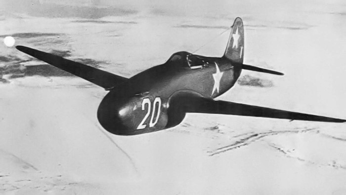 Як-23 истребитель