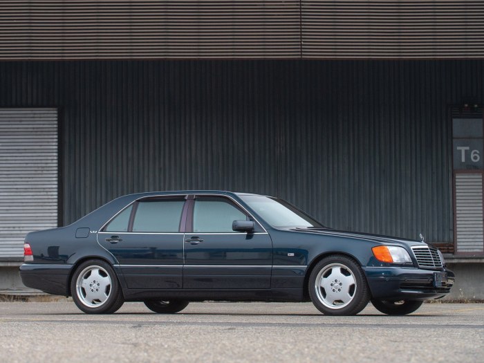 140 Мерседес s600