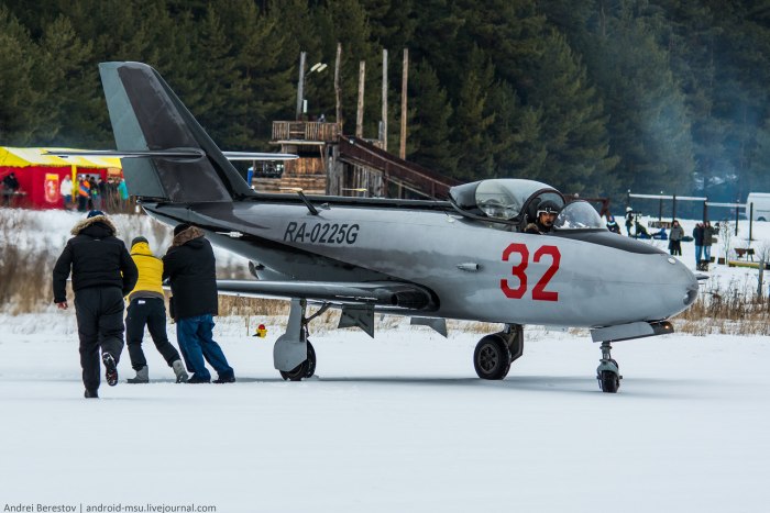 Як-32 реактивный самолёт