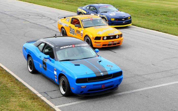Dodge Challenger Ford Mustang Chevrolet Camaro