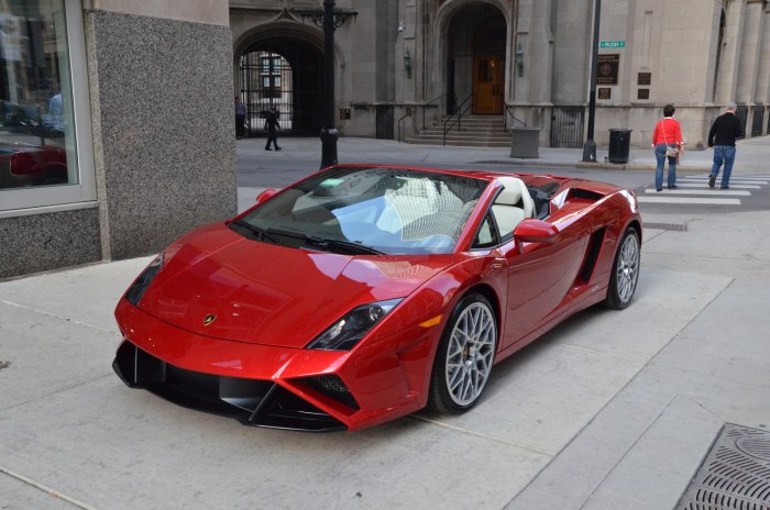 Lamborghini Gallardo красная