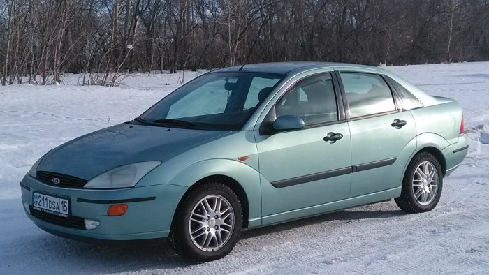 Форд фокус 1 седан 2000 год