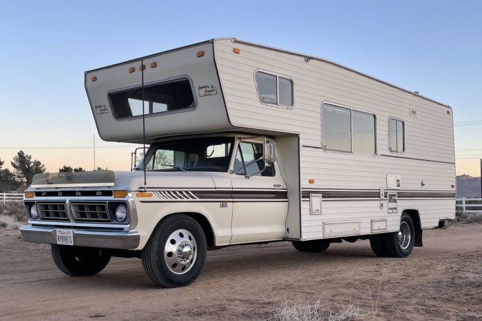 Ford Caravan
