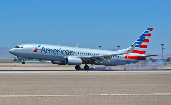 Boeing 737-300 Армения