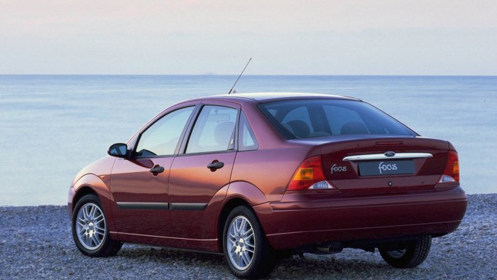 Ford Focus 1998 седан