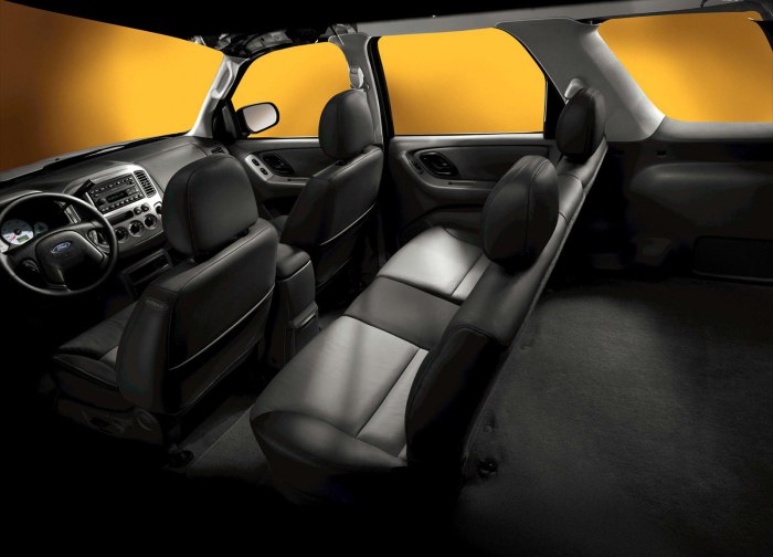 Ford Escape салон