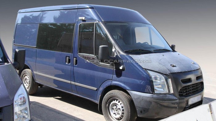 Ford Transit 06