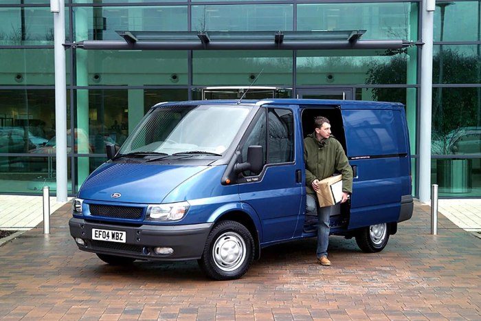 Ford Transit 2000