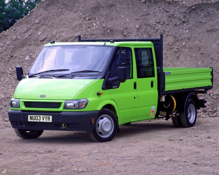 Ford Transit грузовой бортовой