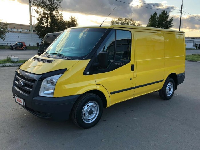 Ford Transit 2011