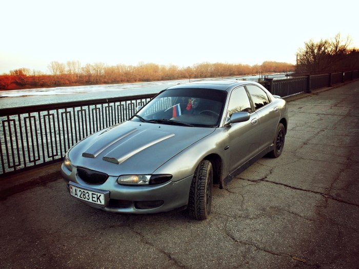 Мазда Кседос 6 1995
