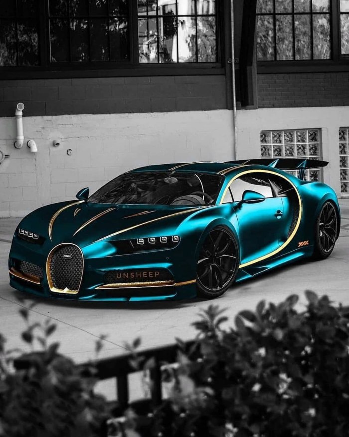 Bugatti Chiron черный