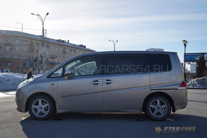Honda Stepwgn 7 мест