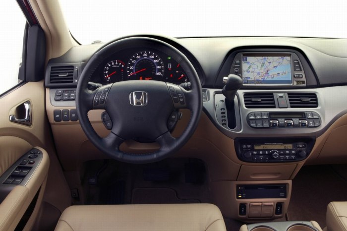 Honda Odyssey 2005 салон