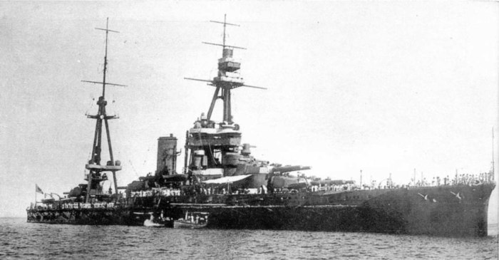 IJN Hyuga линкор