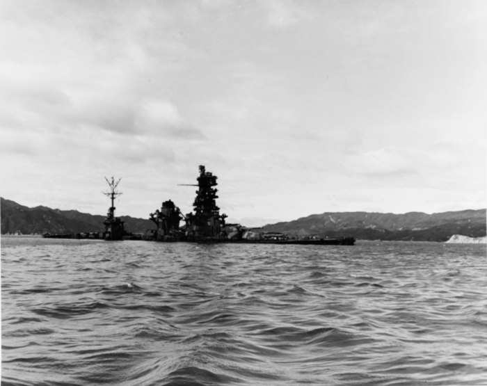 IJN Hyuga линкор