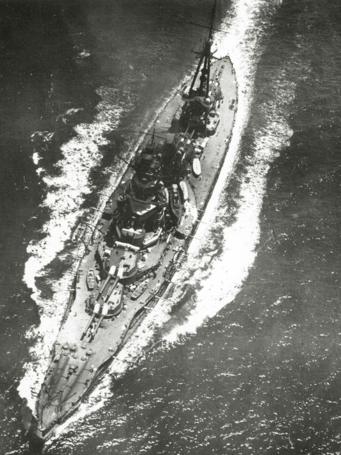 IJN Hyuga линкор