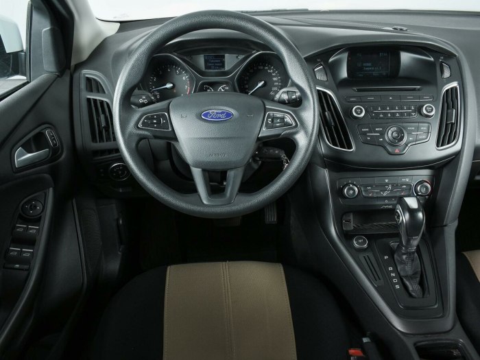 Ford Focus 3 салон