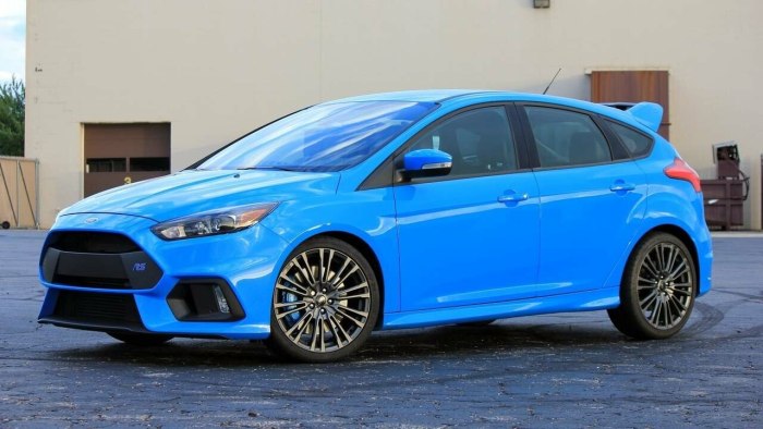 Ford Focus St голубой