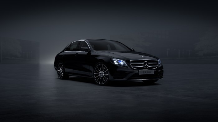 Mercedes Benz e200 AMG черный