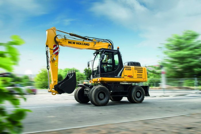 Колесный экскаватор JCB