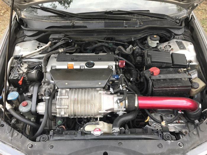 Honda Accord 2.4 под капотом