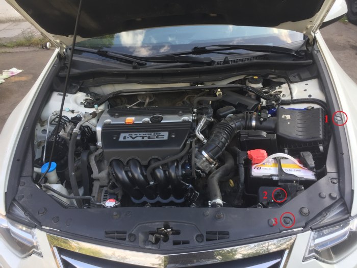 Honda Accord 8 2.4 подкапотка