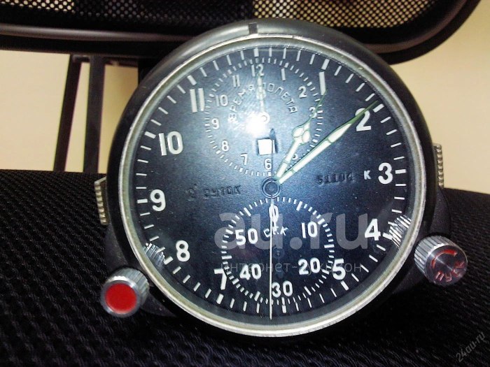 Авиационные бортовые часы АЧС-1