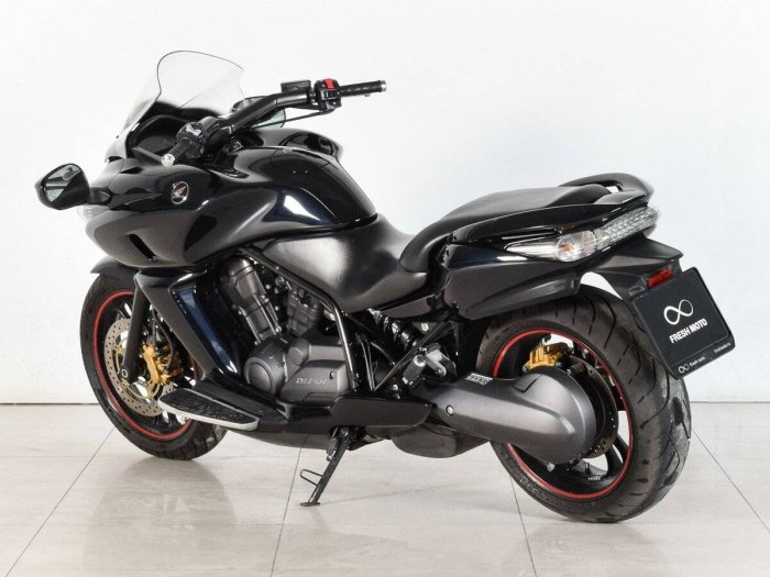 Honda dn1 мотоцикл