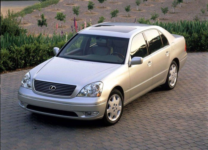 Лексус 430 седан 2002