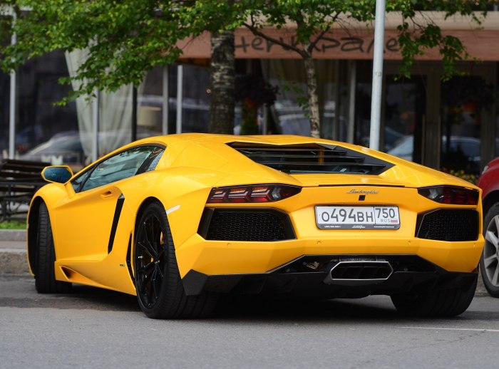 Lamborghini Aventador lp700-4 Grand