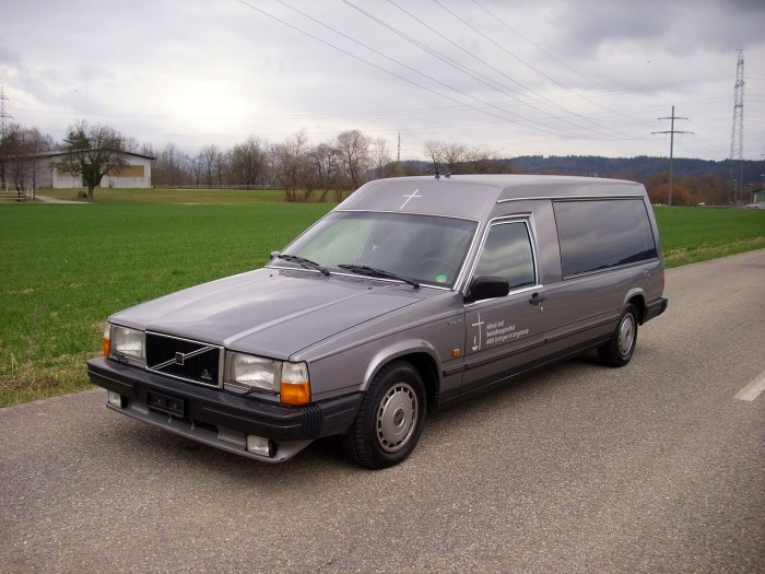 Volvo 740 GLE Wagon