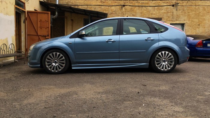 Ford Focus 2 хэтчбек r17