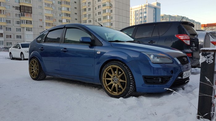 Форд фокус 2 r18