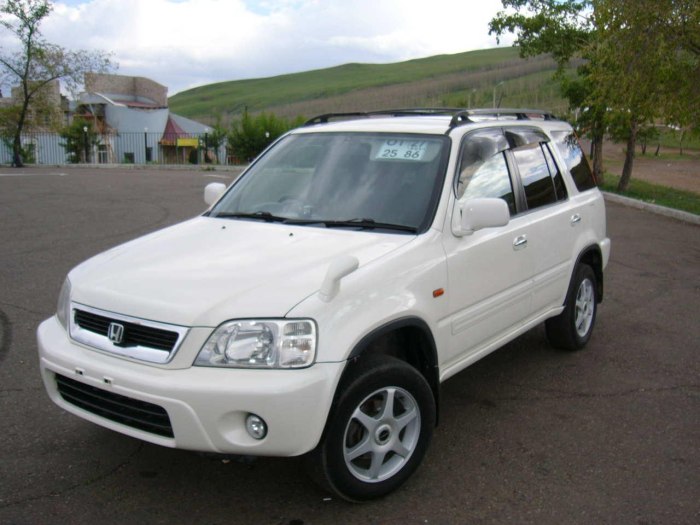 Honda CR-V 2001 белая