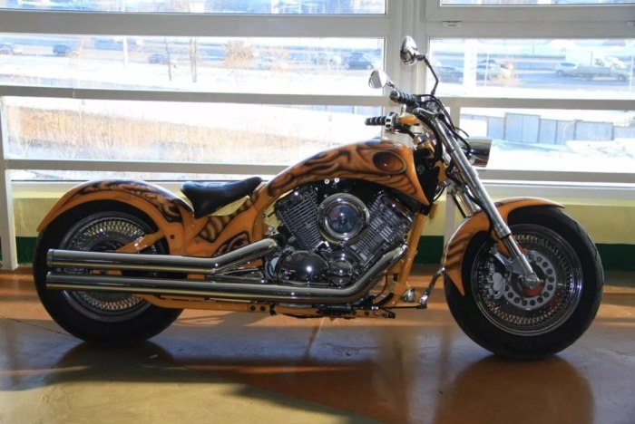 Yamaha Drag Star 400 Custom