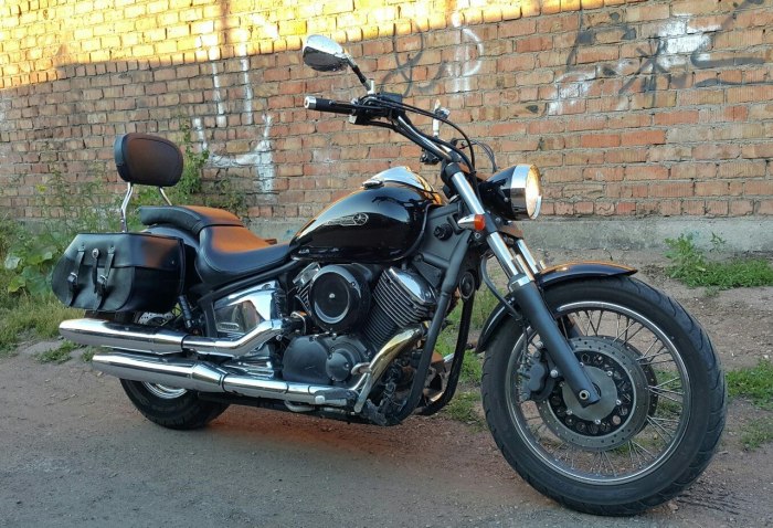 Yamaha XVS 400
