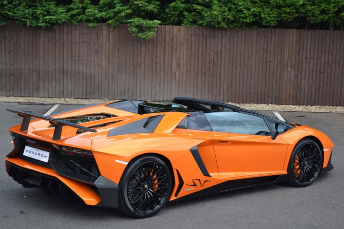 Lamborghini Aventador LP 750