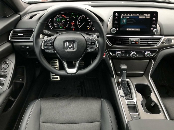 Honda Accord 10 поколения