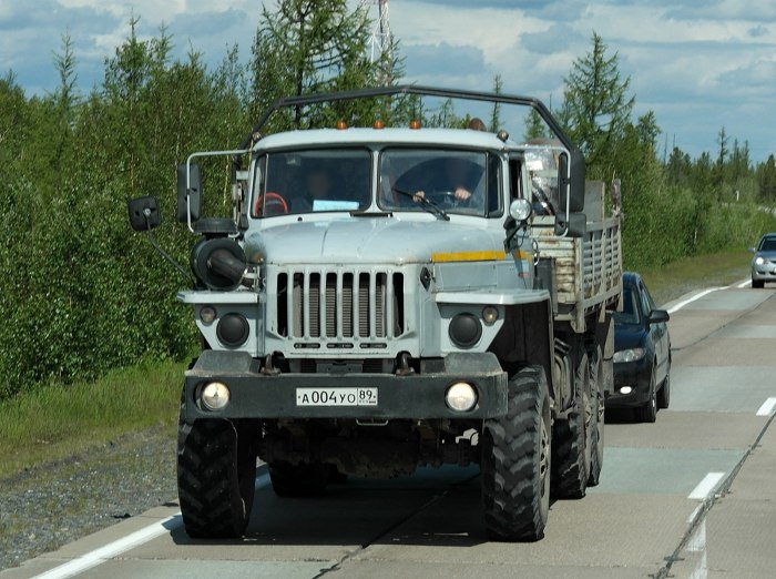 Урал 4320 длиннобазовый