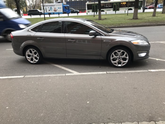 Ford Mondeo 4 r18