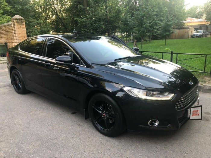 Ford Mondeo 5 Black Tuning