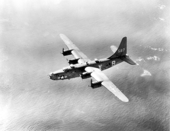 Consolidated pb4y-2 Privateer