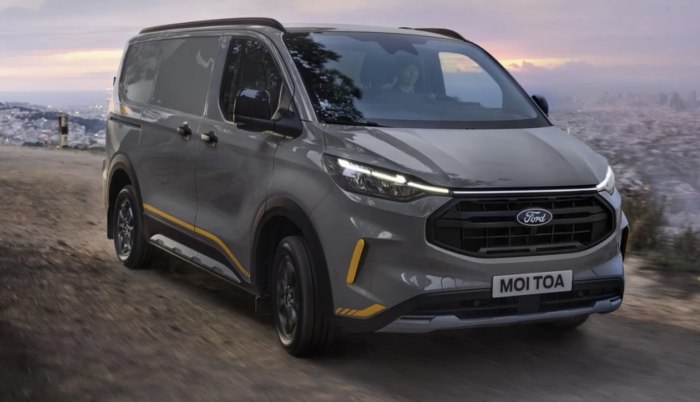 Ford Transit Custom 2023