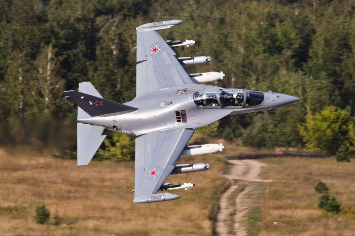 Самолет як 130 ВВС России