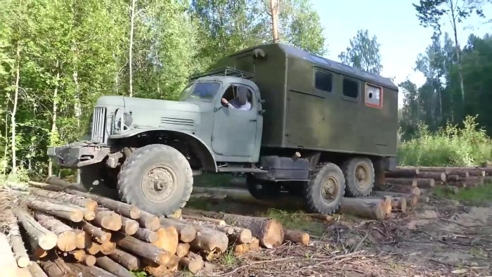 ЗИЛ 157 6x6
