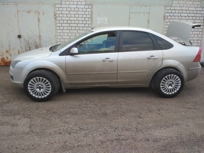 Ford Focus 2 r16