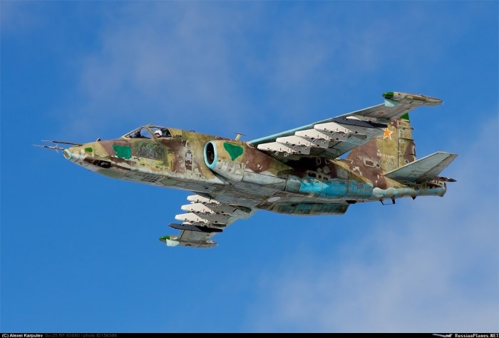 Самолёт-Штурмовик Су-25